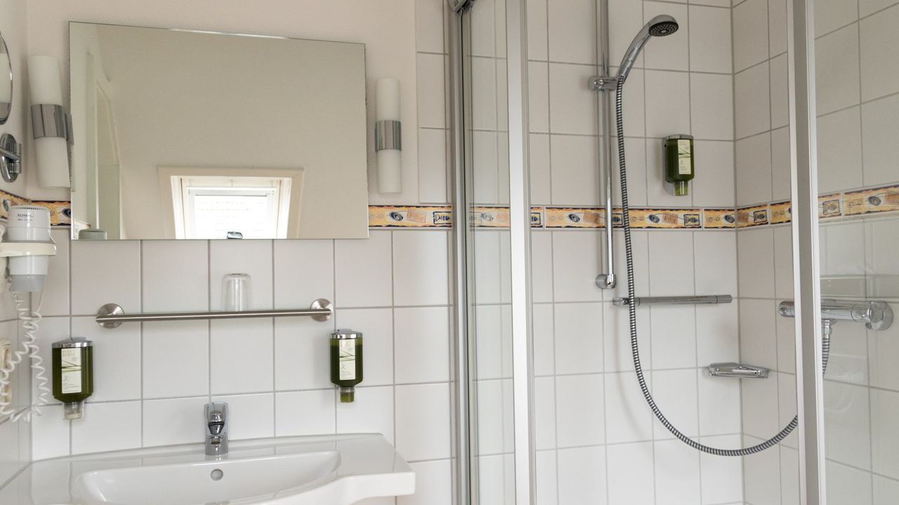 helles Badezimmer helles Badezimmer